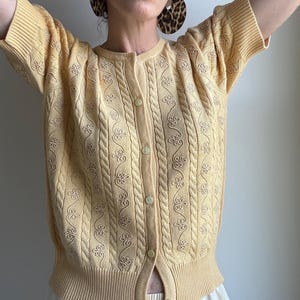 Vintage 90s NWT Embroidered Cable Knit Short Sleeve Cardigan Size M - Yellow Color